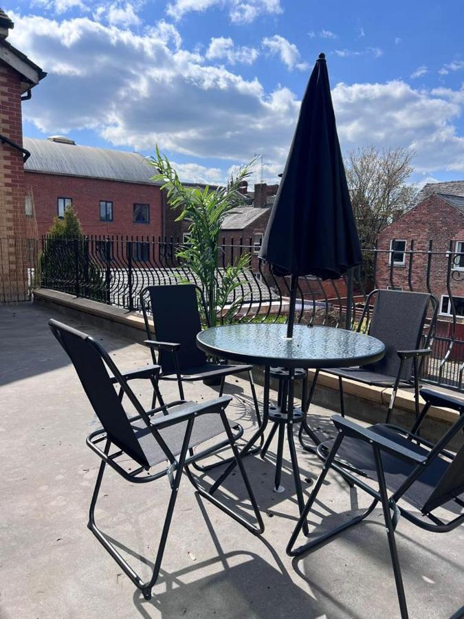 Appartement The Burton- Free Gated Parking *