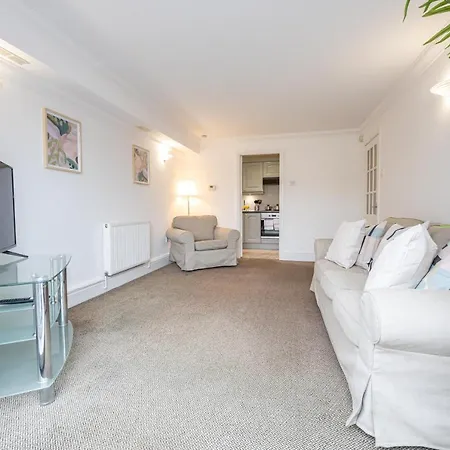The Burton- Free Gated Parking Appartement Manchester Buitenkant foto
