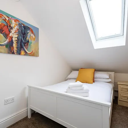 The Burton- Free Gated Parking Appartement Manchester Buitenkant foto