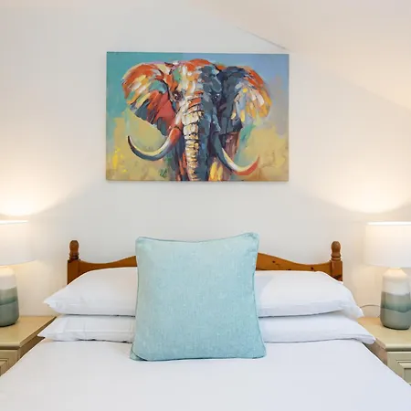 The Burton- Free Gated Parking Appartement Manchester Buitenkant foto